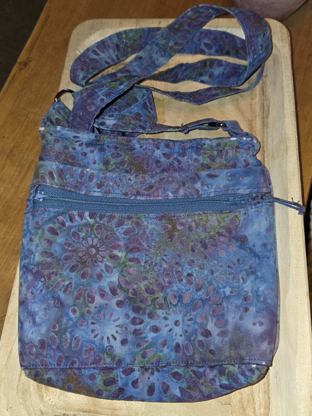 YKK Zipper Crossbody Purse Blue Purple Batik Floral Print Lightweight Bag